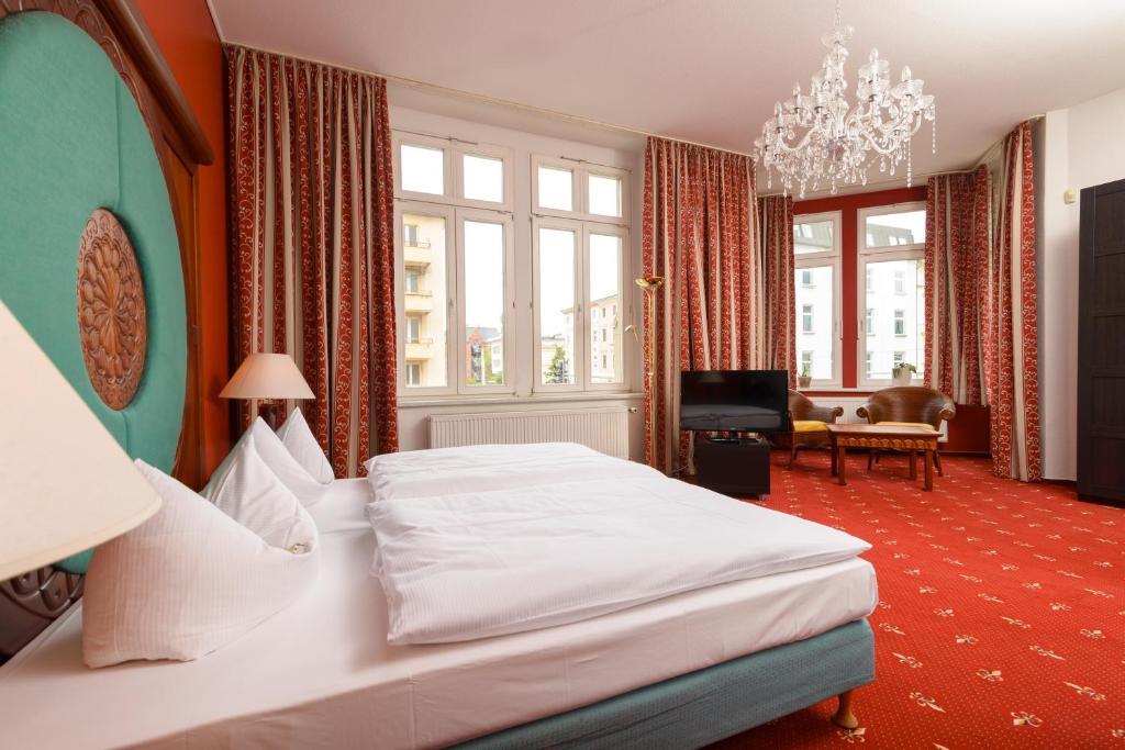 Altstadthotel Am Theater Cottbus Rom bilde